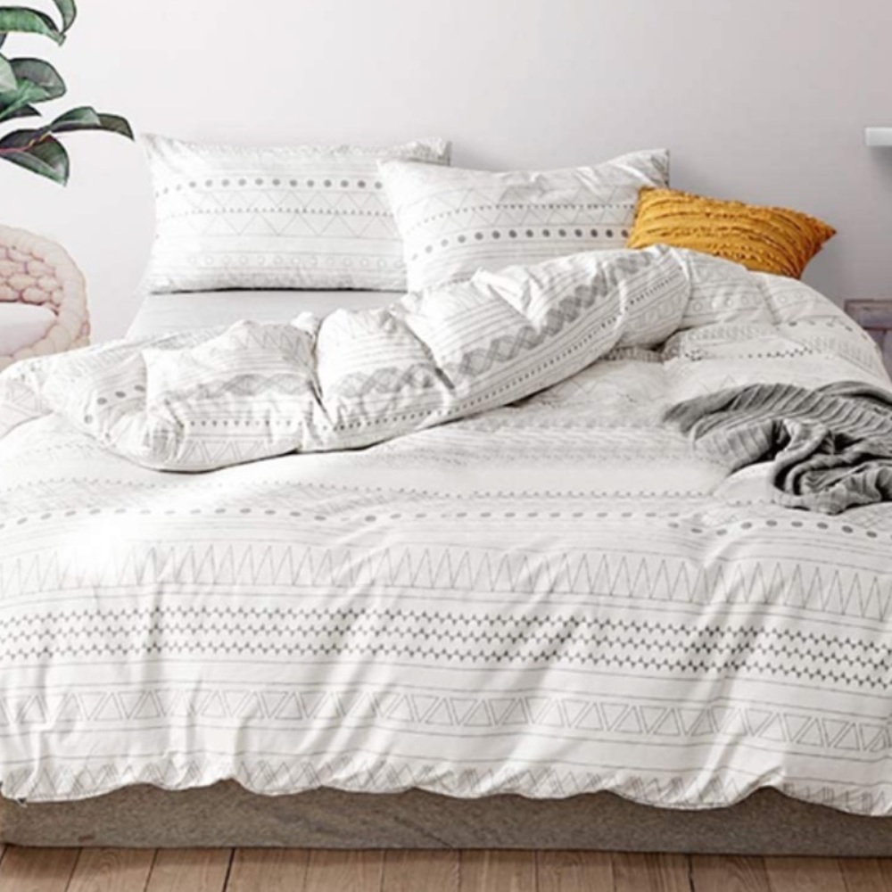 Queen duvet cover